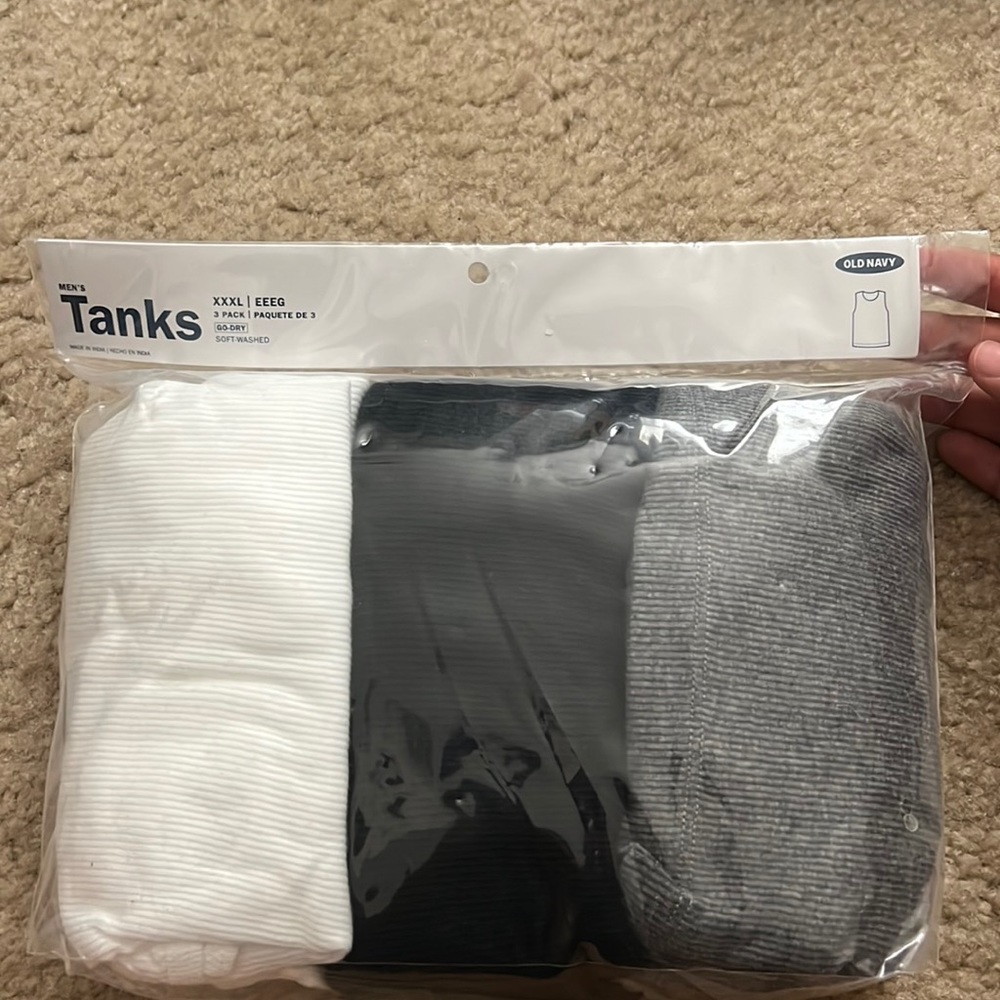 Old navy Men’s Tanks